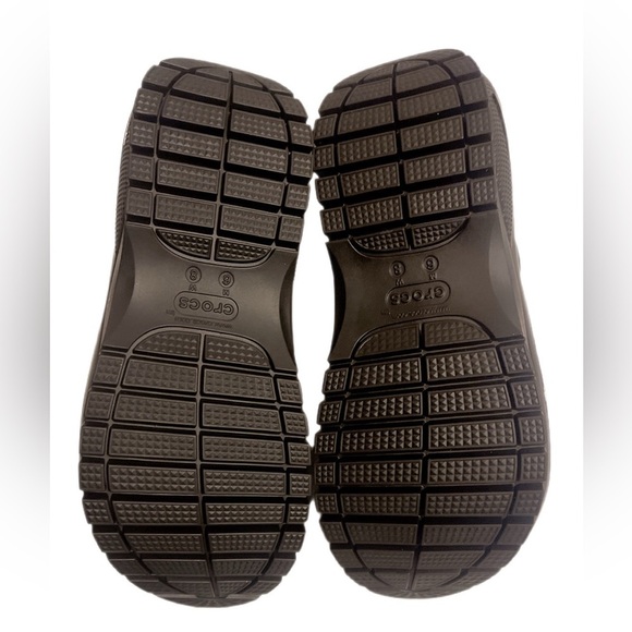 NIB Crocs Black Mega Crush Rubber Slip-on Open Toe trend logo Embossed Sandals 8 - Picture 6 of 6